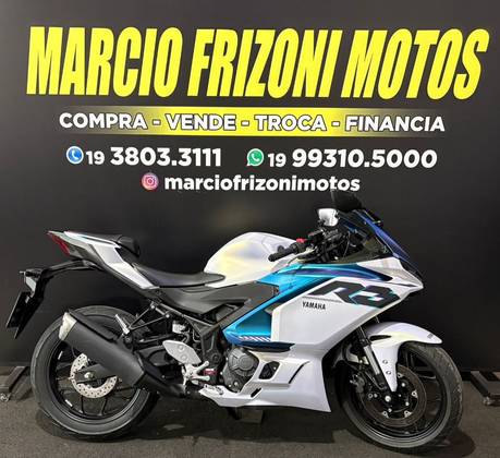 YAMAHA YZF R3 ABS CONNECTED YAMAHA YZF R3 ABS CONNECTED